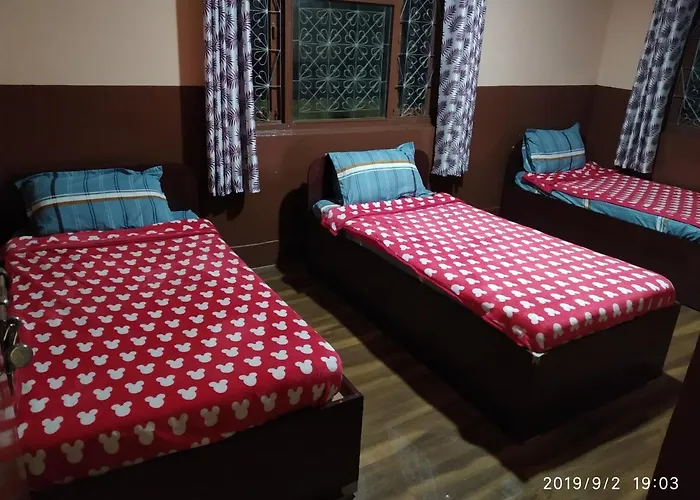 Gasthuis Nirvaan Guest House *