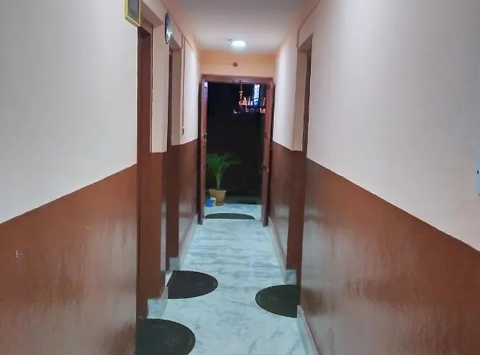 Nirvaan Guest House
